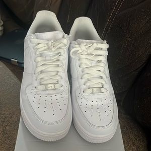 White uptown Airforce 1